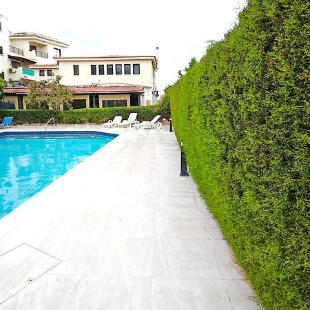Byzantium Gardens -